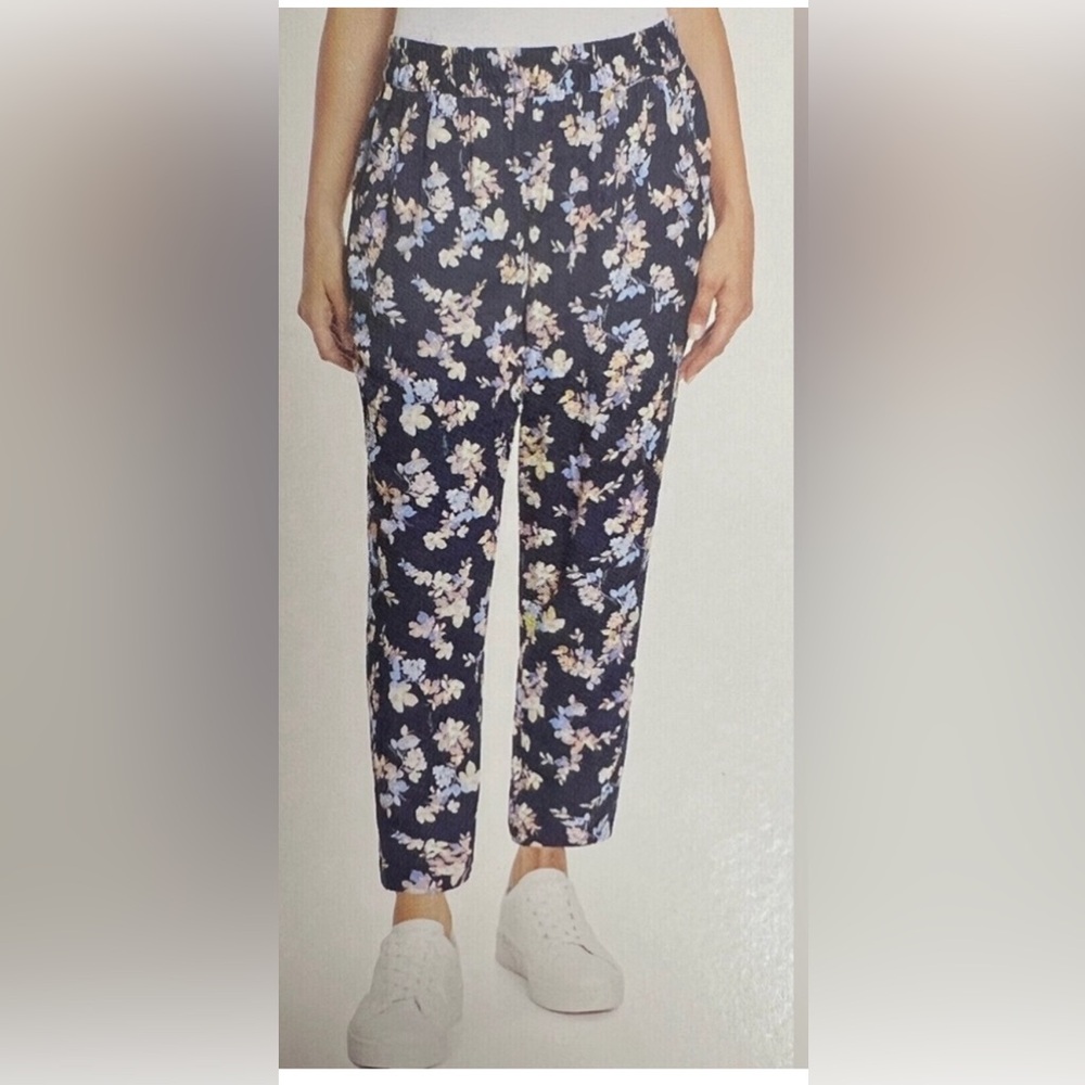 Jessica Simpson ladies pants